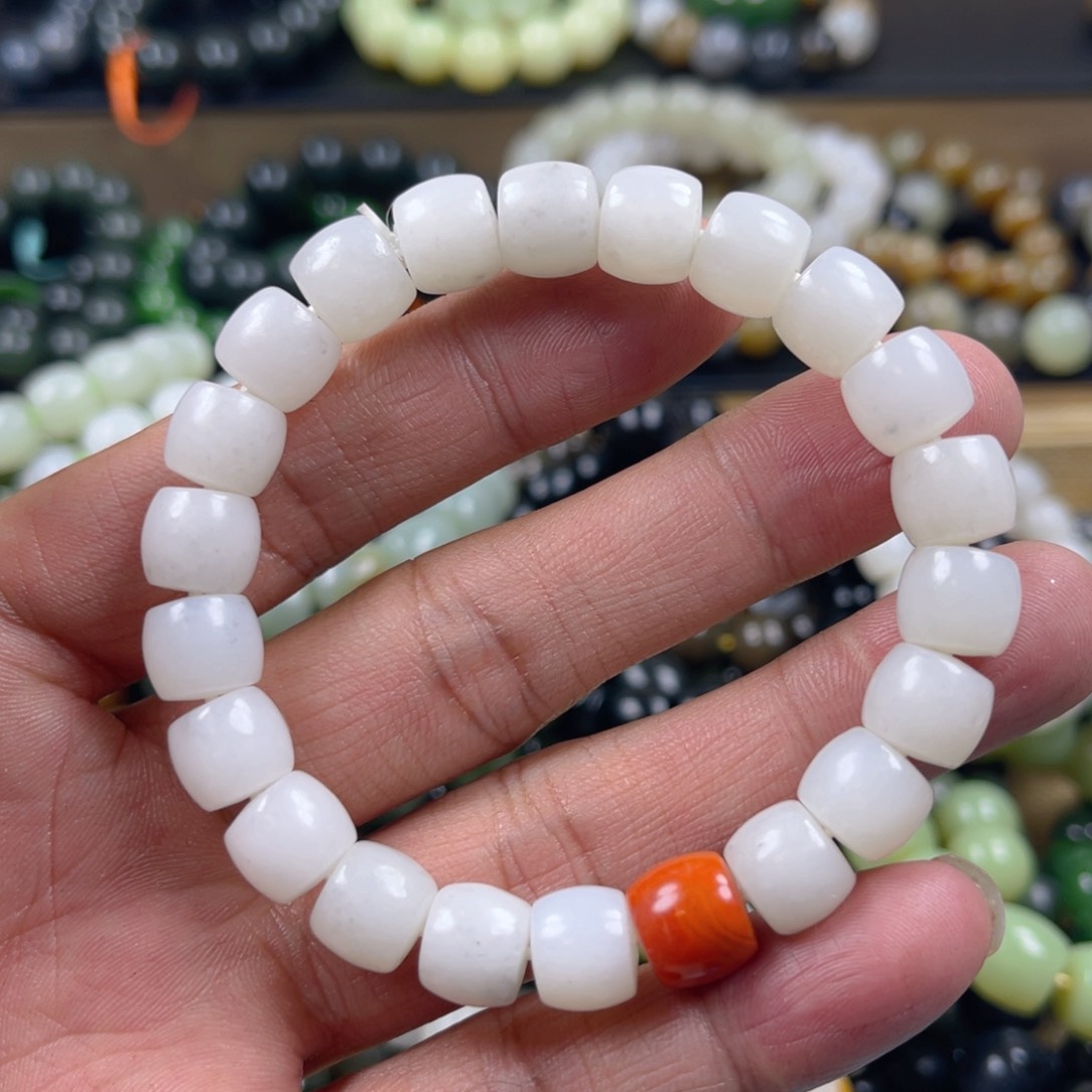 和田玉手串未镶嵌