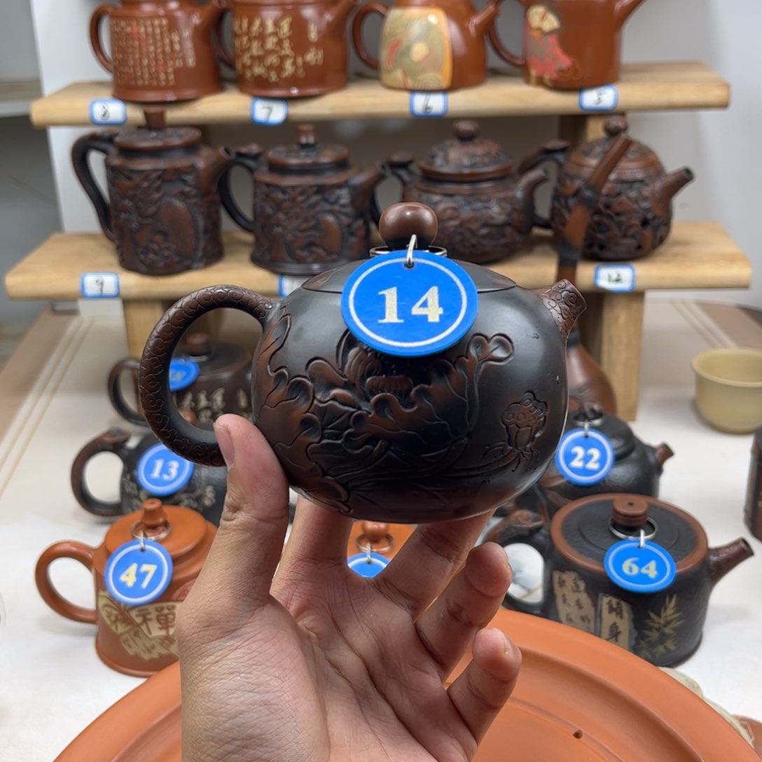 壶微瑕福利，建水紫陶老手艺人全手工制作