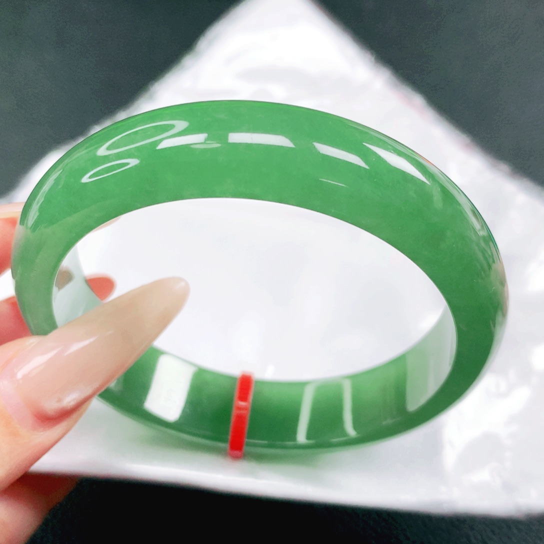 翡翠未镶嵌手镯58