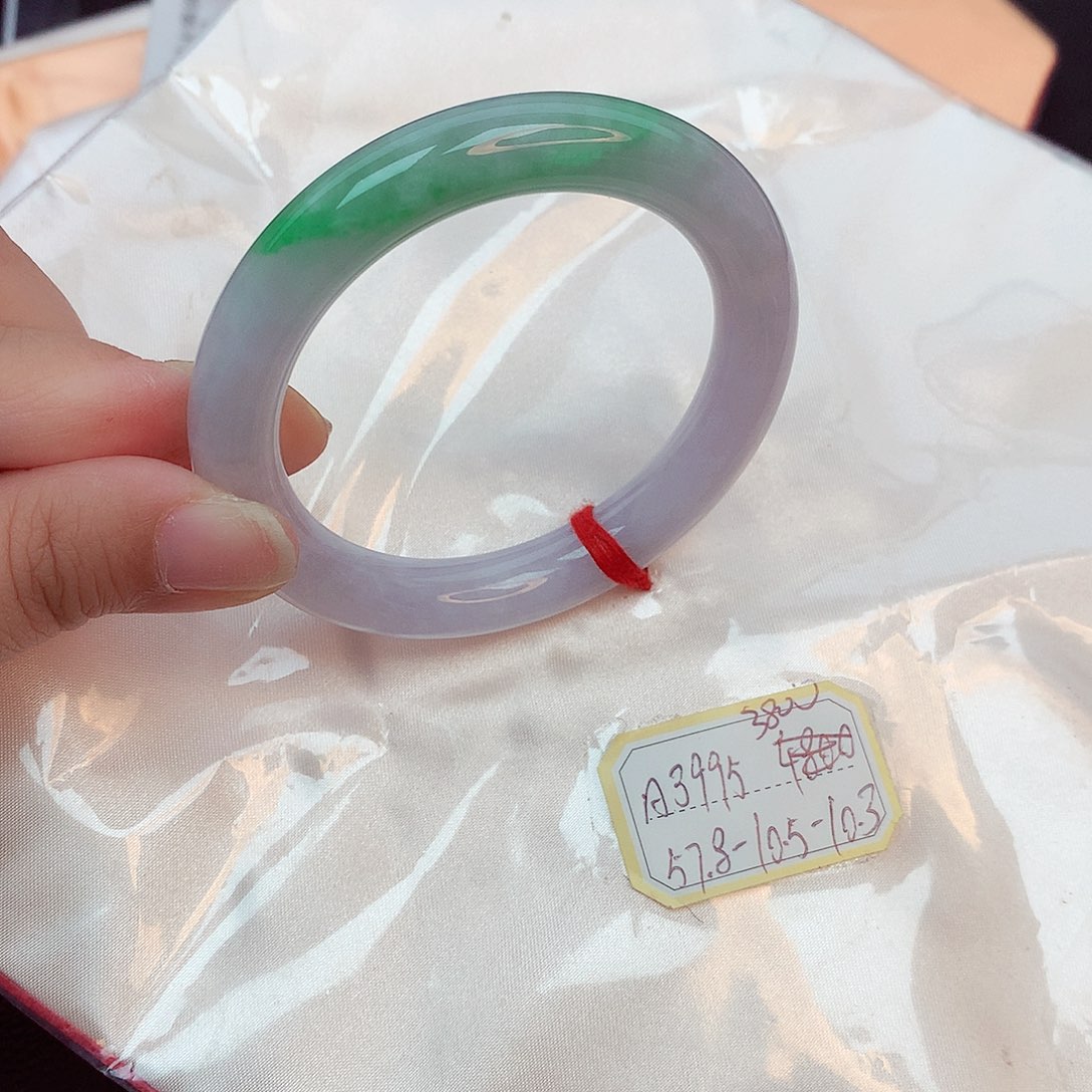 翡翠手镯未镶嵌天然缅甸翡翠A货