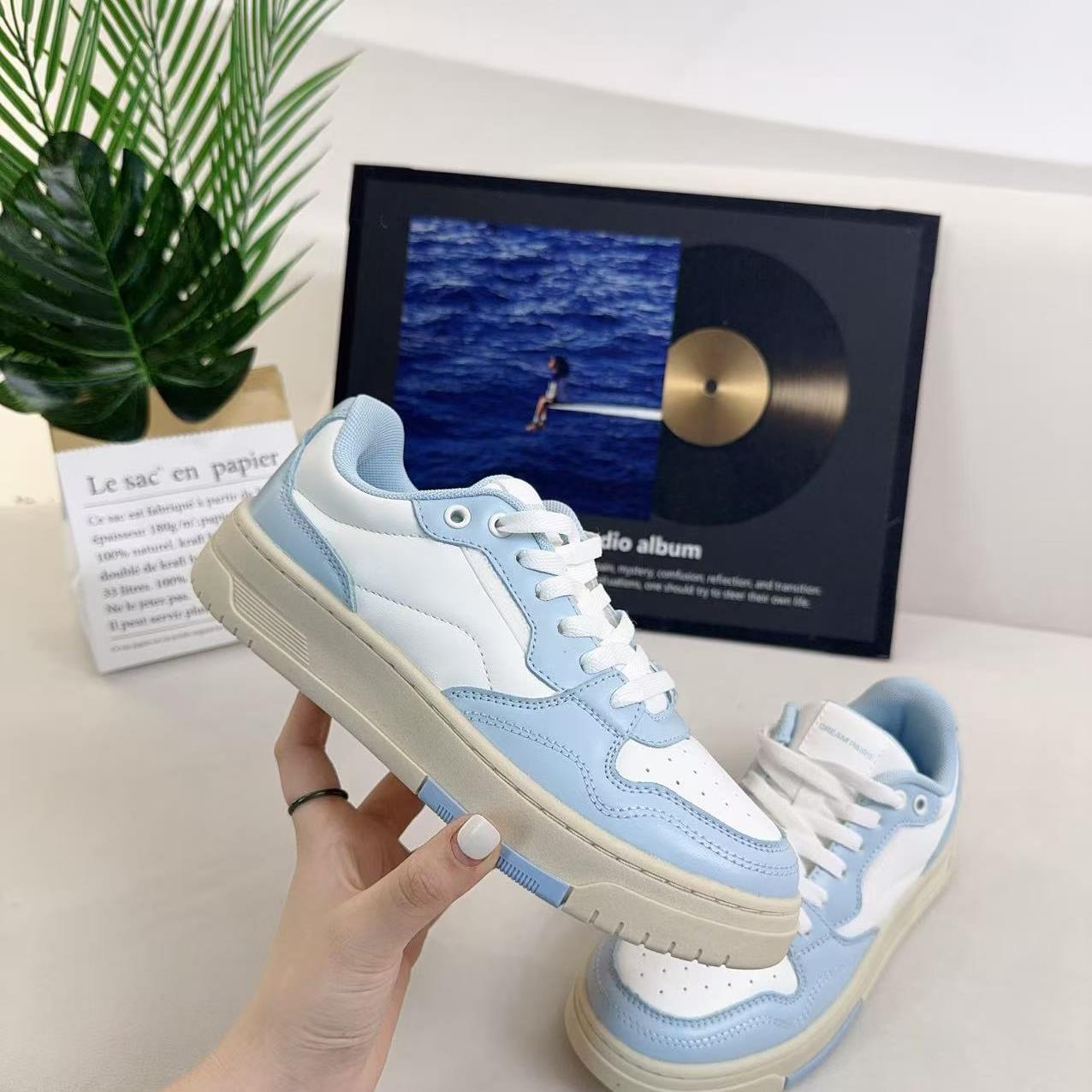 WN2505秋季新款时尚小白鞋耐磨百搭室外休闲运动鞋