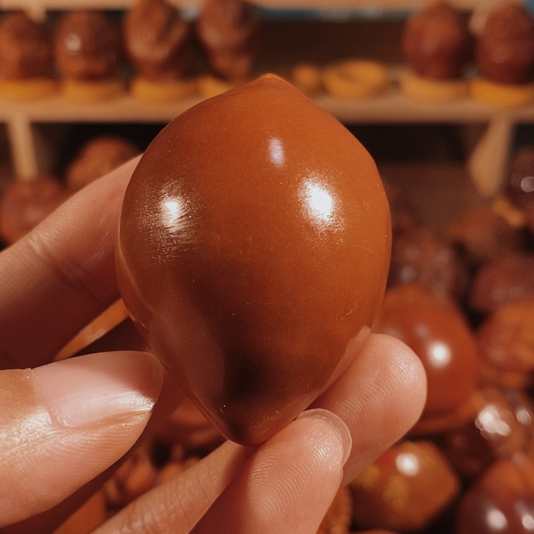 橄榄核把件陈****！生命单面