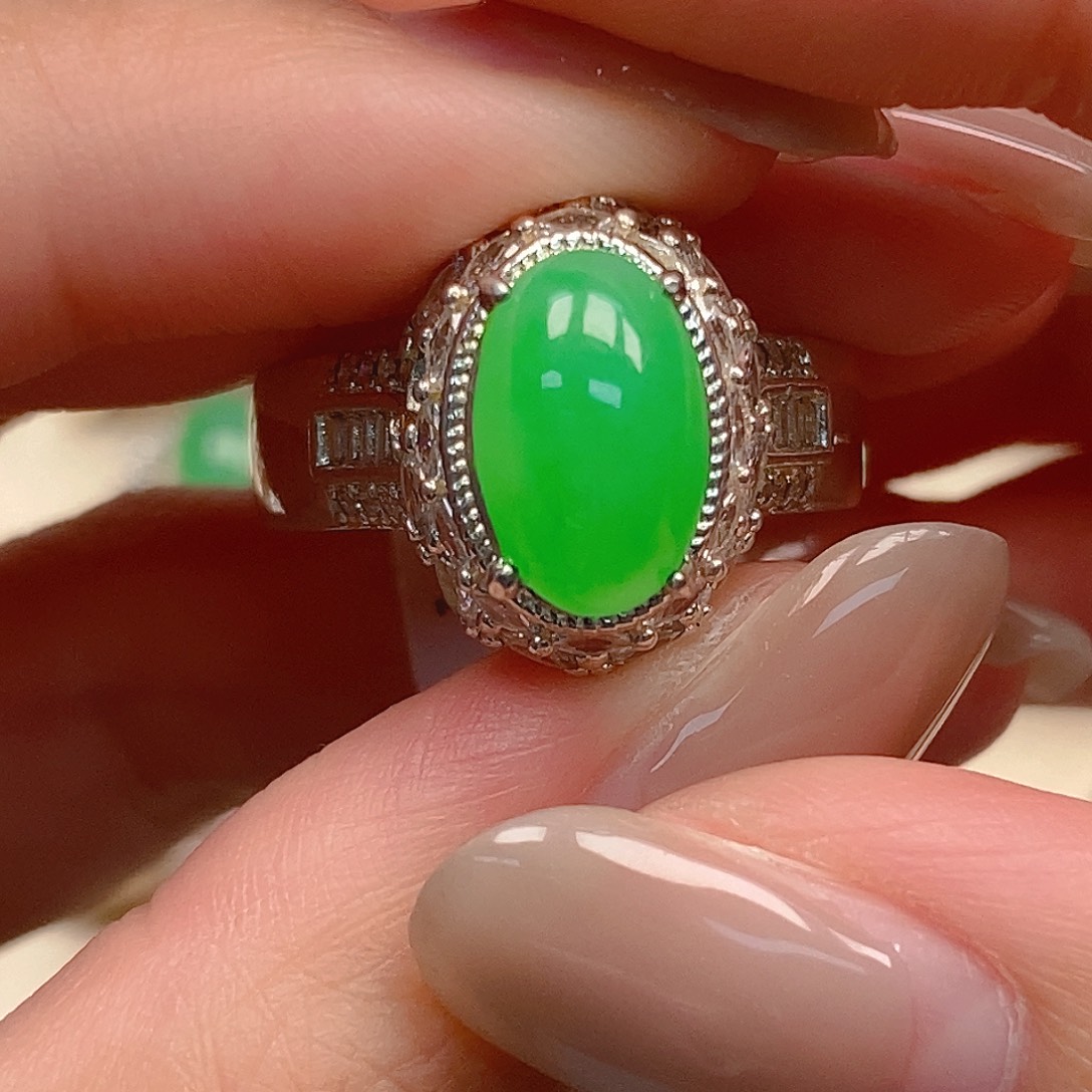 L***佳翡翠裸石翡翠蛋面