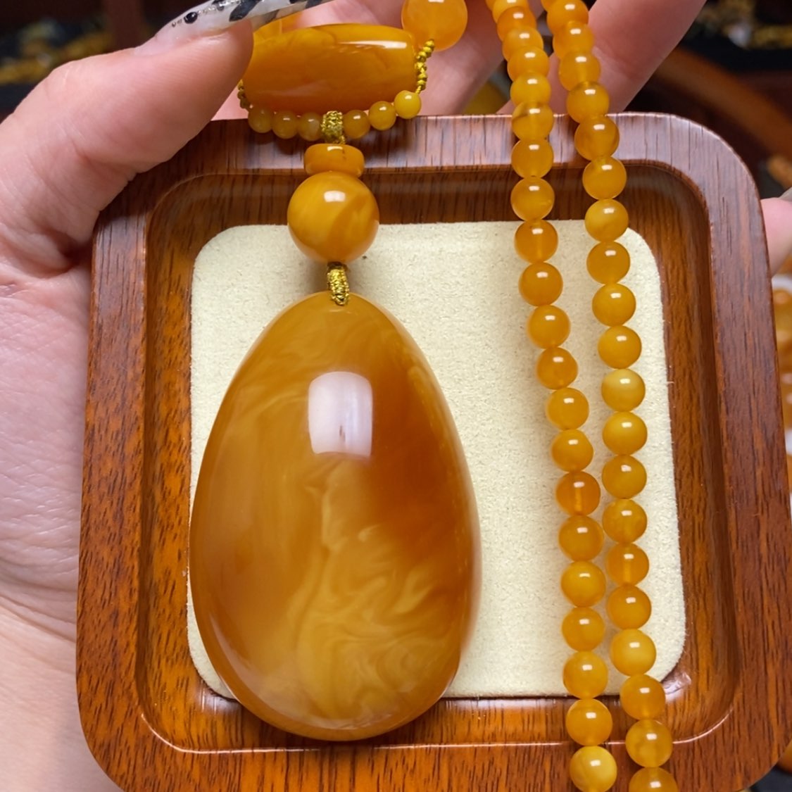 【闪购商品】蜜蜡颈饰未镶嵌项链