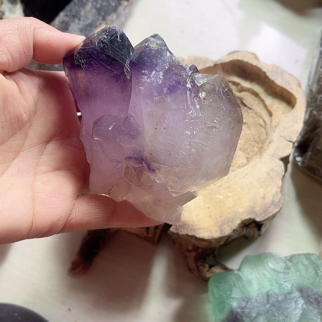 紫晶天然水晶原石未镶嵌七*光