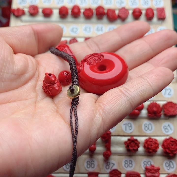 天然辰砂工艺品朱砂钥匙扣