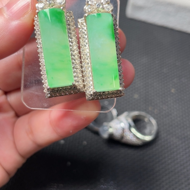 翡翠未镶嵌戒指缅甸天然翡翠