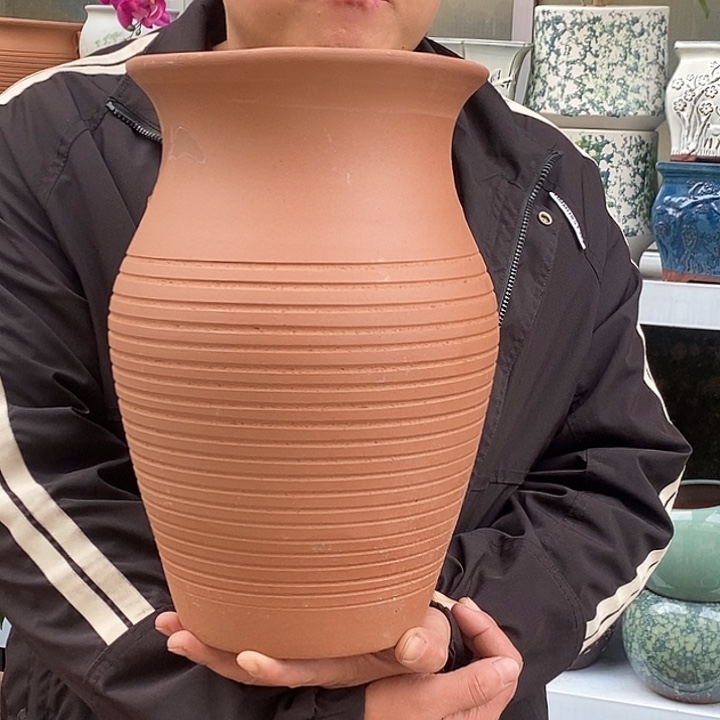 花盆紫砂口20高32瑕疵