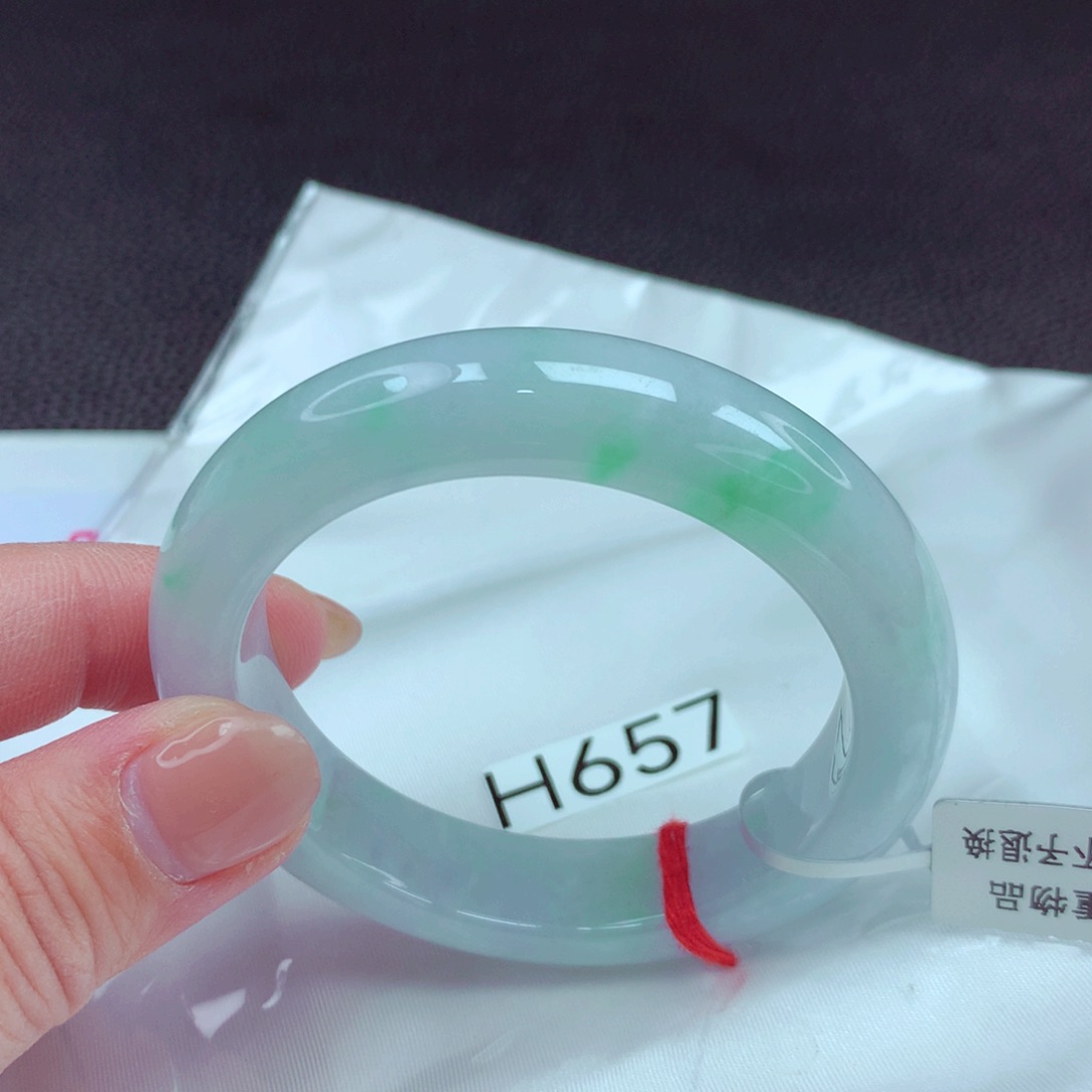 翡翠手镯未镶嵌手镯88