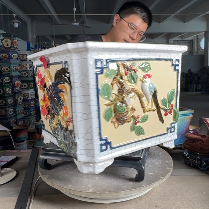 。一风堂石湾花盆 轻微外扩 手工痕迹 内36*26