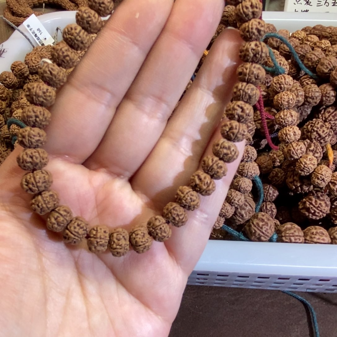吊坠金刚菩提精挑断码凹底梅花单圈