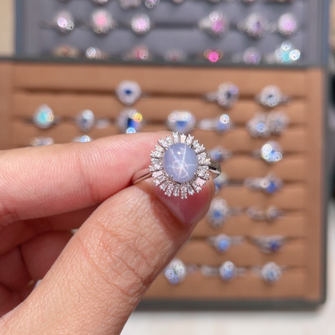 星光蓝宝石戒指18K金镶嵌2.64ct 无烧