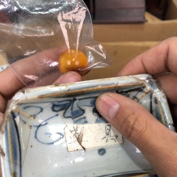 陶瓷孤品单件车里拍