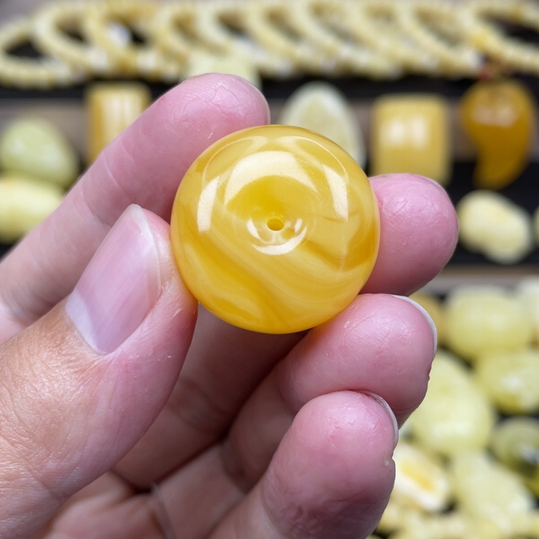 琥珀未镶嵌裸石琥珀蜜蜡