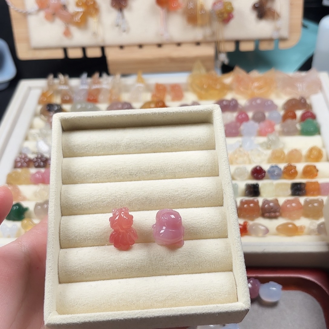 W***头玛瑙/玉髓未镶嵌颈饰编好不退换