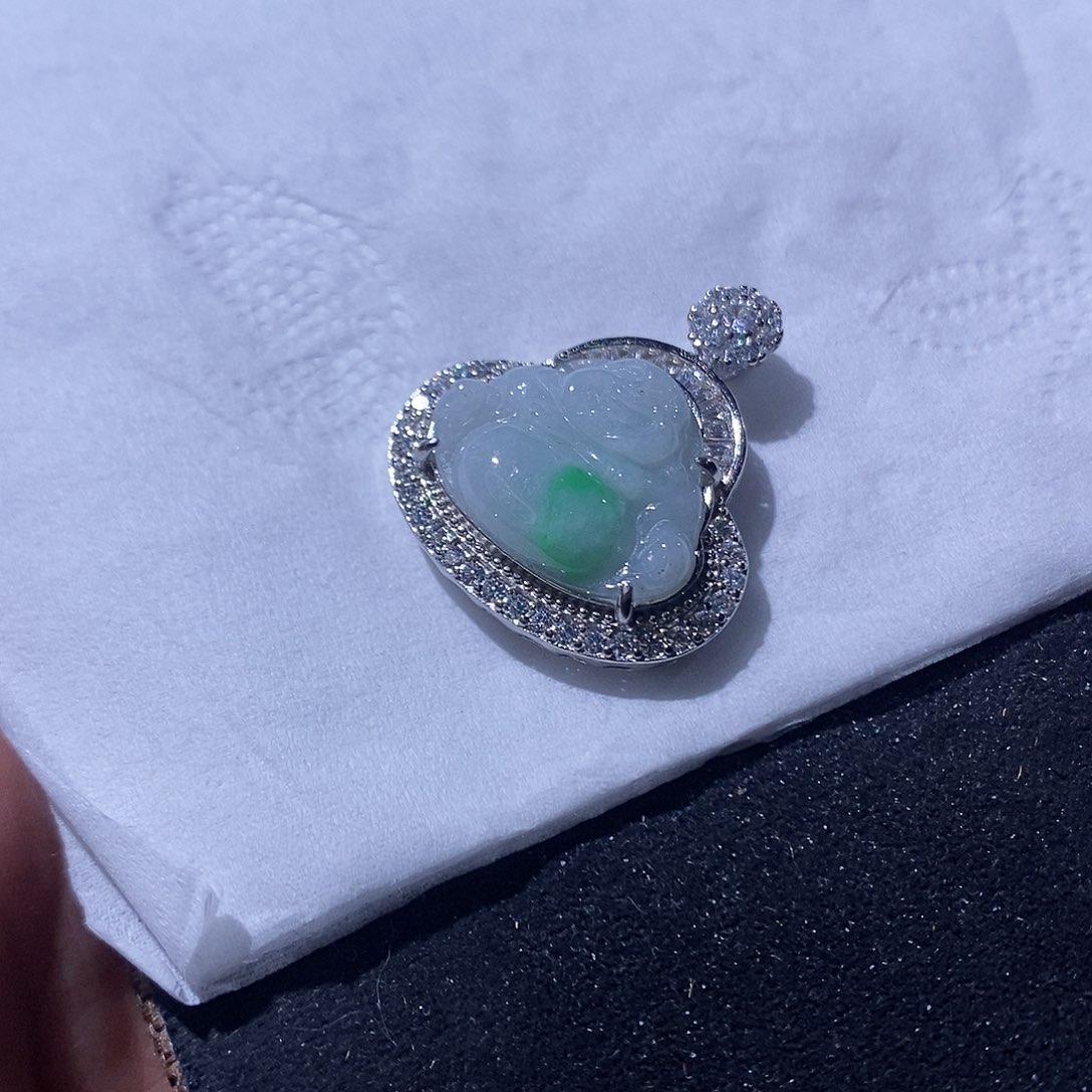 翡翠吊坠(不含链)未镶嵌