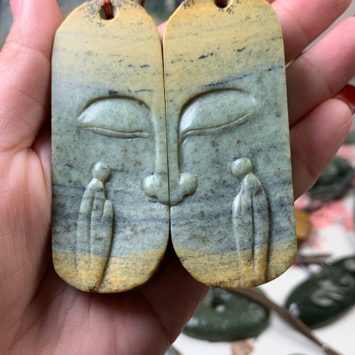 岫岩河磨玉（透闪石质玉）挂件未镶嵌