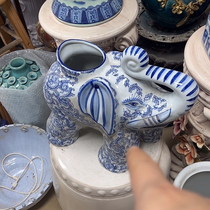 Y****瓷片发两个。。。。。。。。。。。。。。。