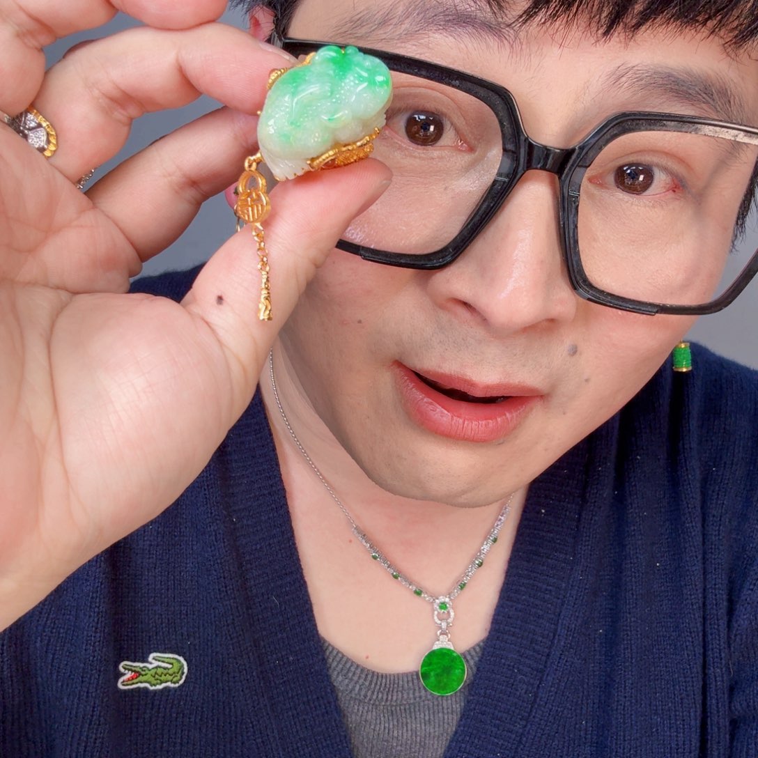 翡翠颈饰未镶嵌一个