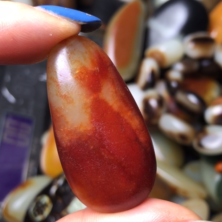 和田玉未镶嵌珠宝奇石