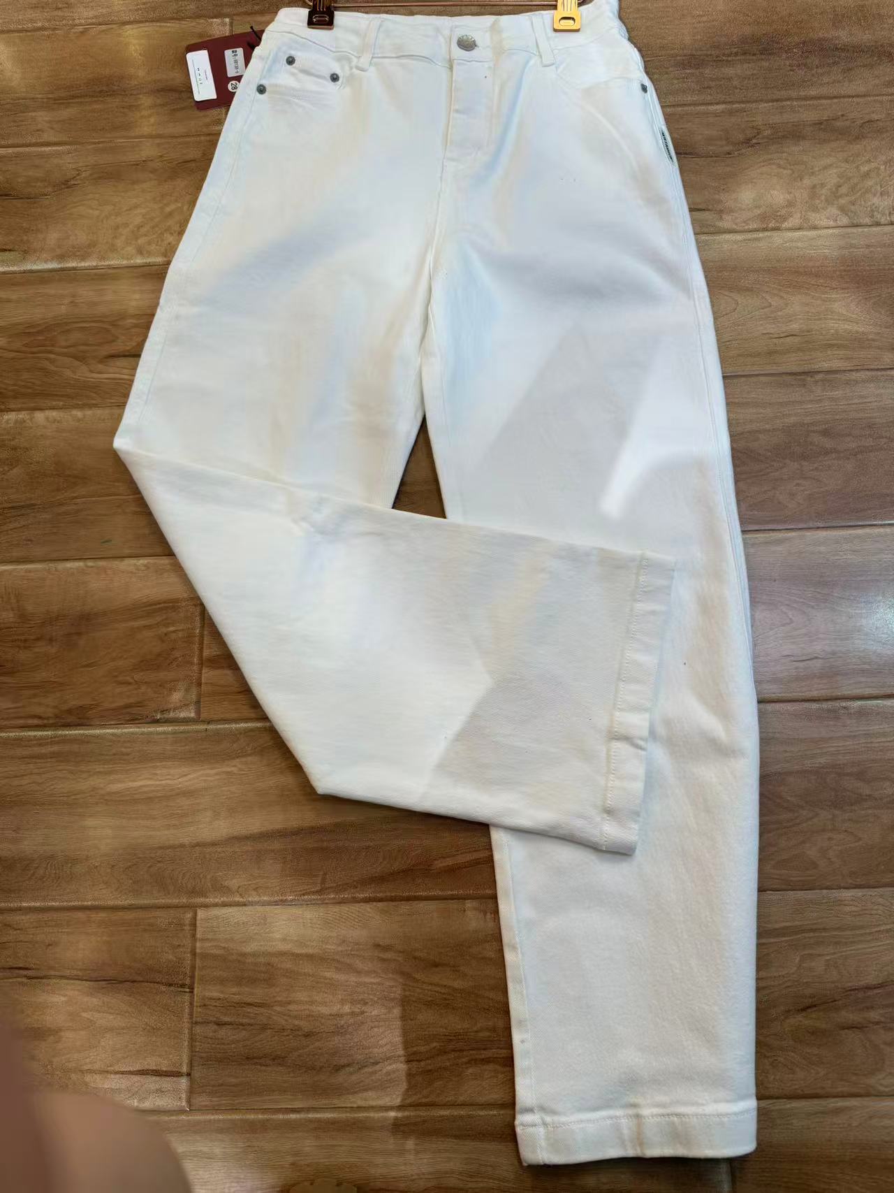 白色牛仔裤女2025夏季新款高腰宽松直筒牛仔裤138