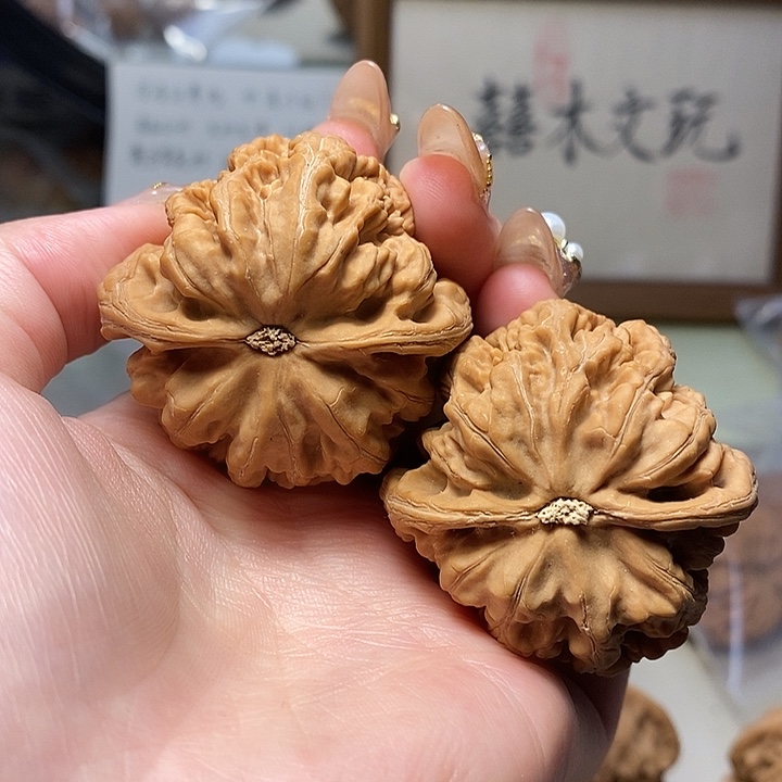 文玩核桃吊坠45粗筋