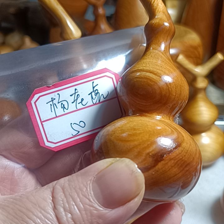 杨***虎柏木焦作太行崖柏摆件