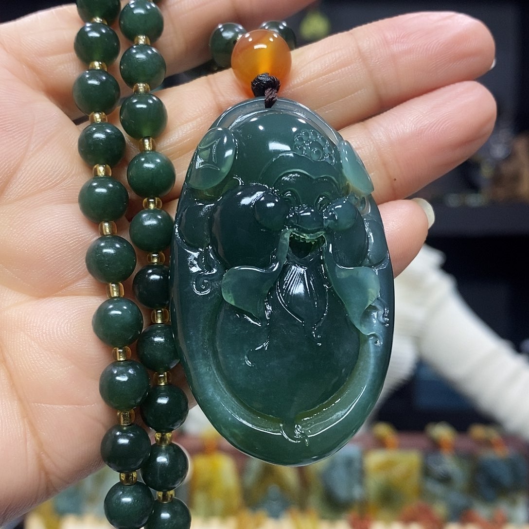 未镶嵌岫玉挂件吊坠