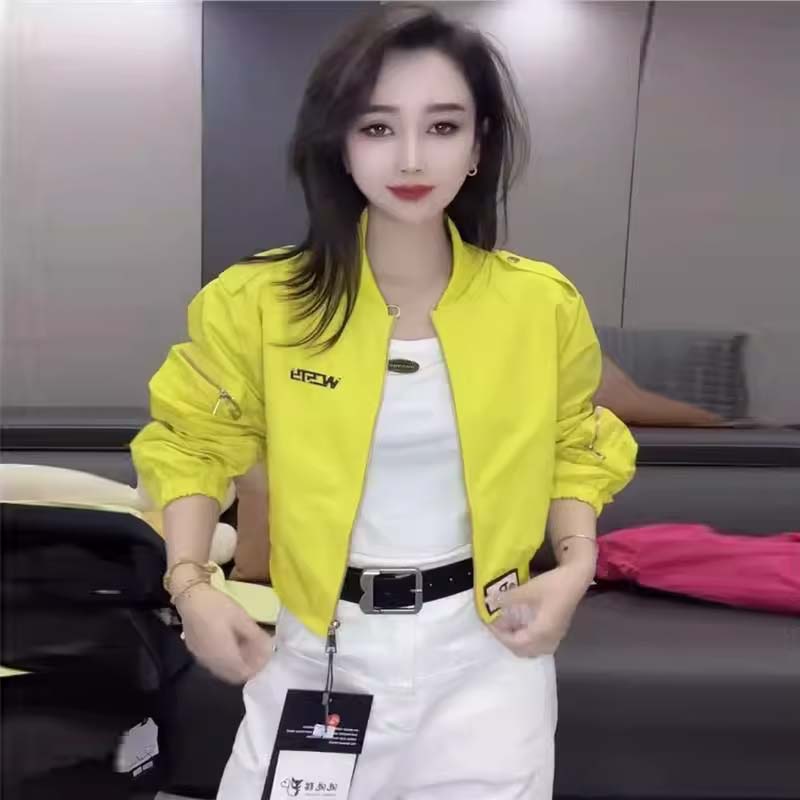 独特漂亮初春小外套女欧货超好看时尚洋气减龄短款夹克棒球服上衣