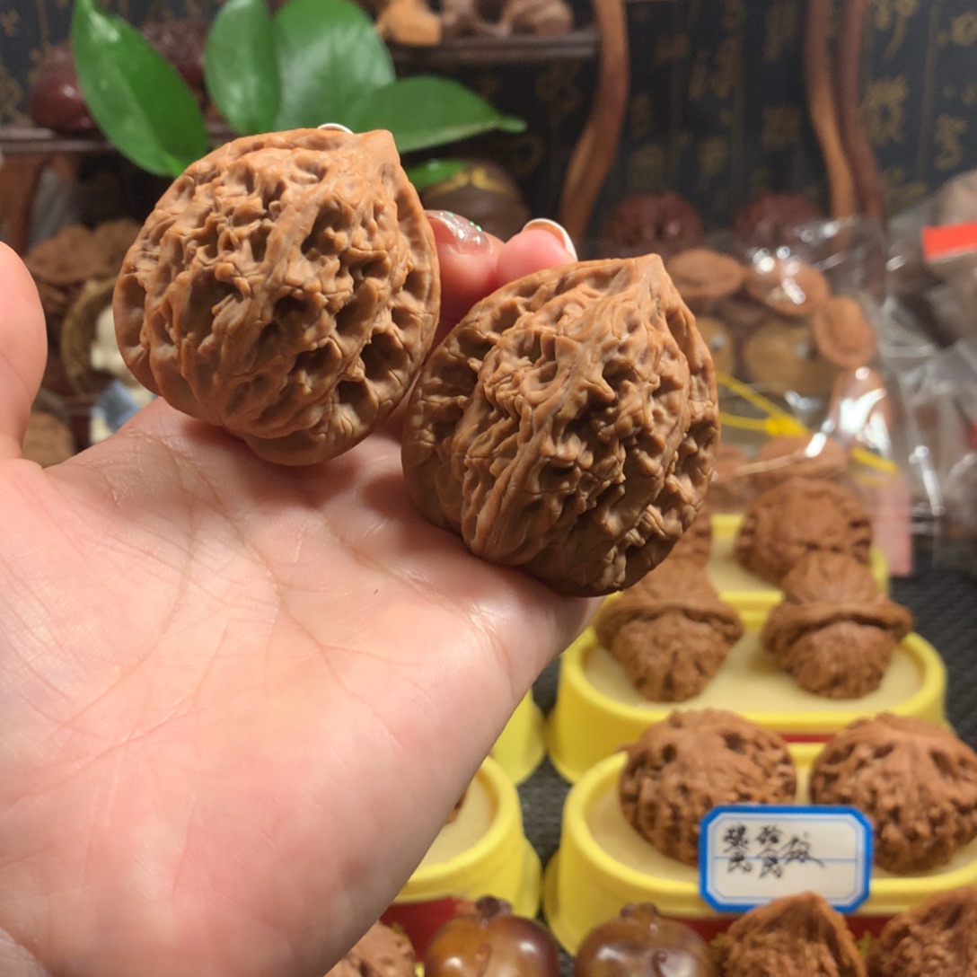 文玩核桃把件无名果