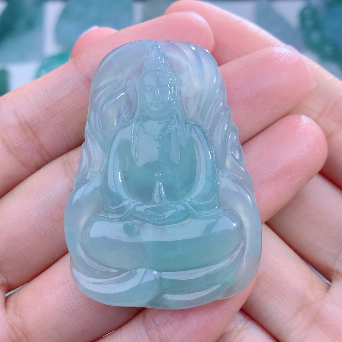 颈饰未镶嵌翡翠天**帅