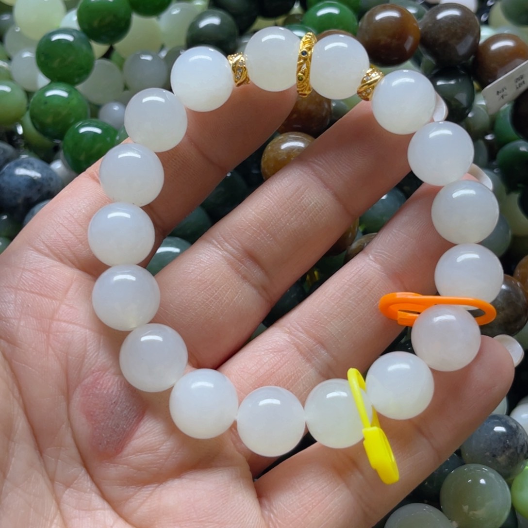 和田玉手链未镶嵌