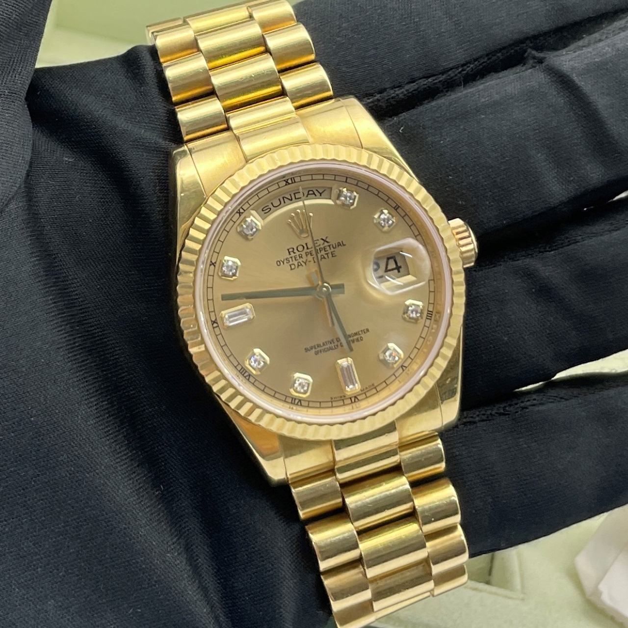 99新 Rolex/劳力士 星期日历118238/08年全套/36表径/18K黄金
