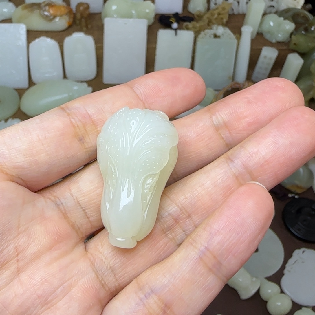 和田玉未镶嵌挂件白菜