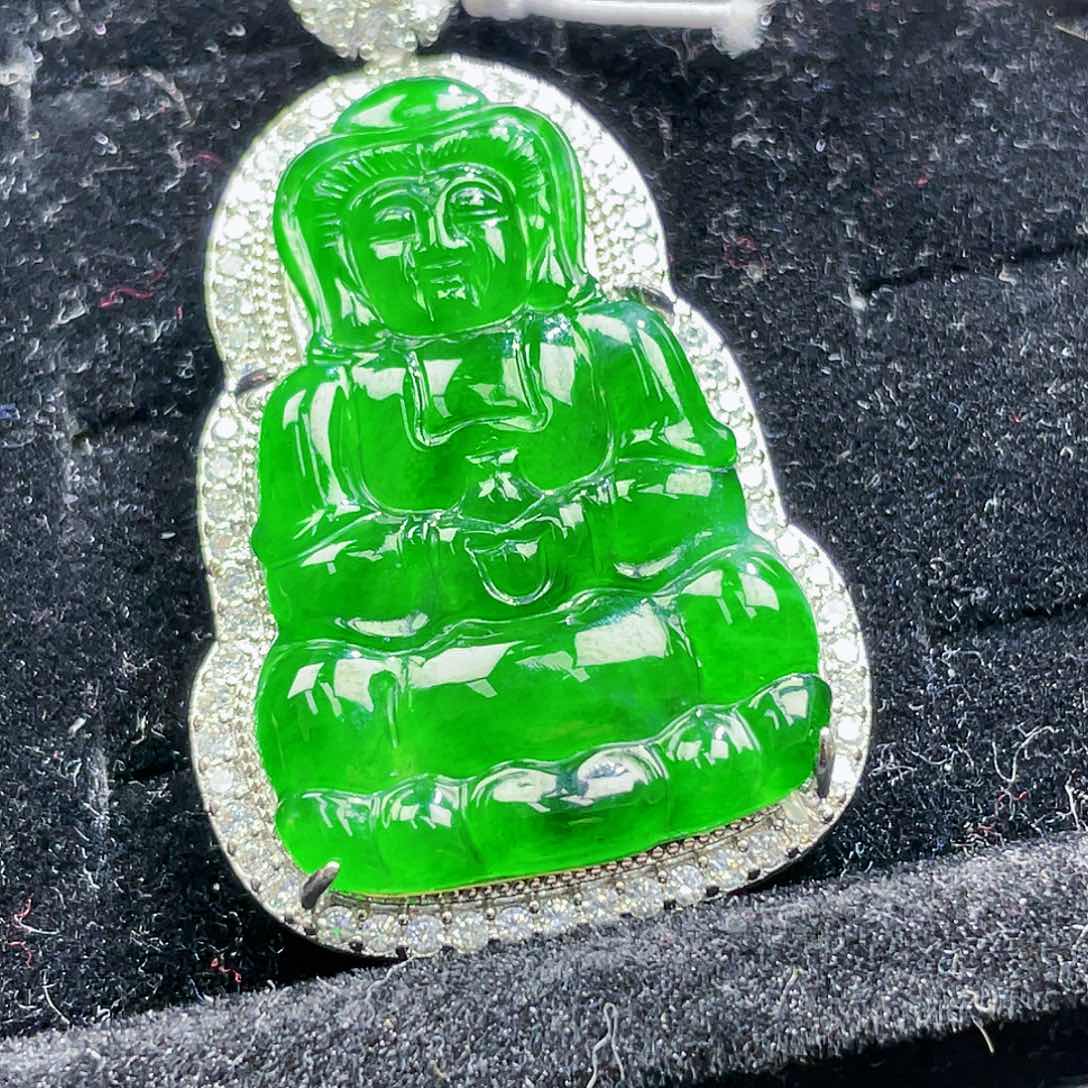 翡翠颈饰未镶嵌32，