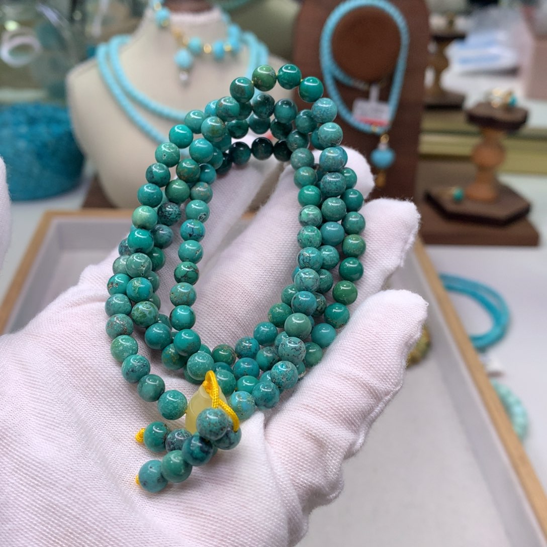 绿松石配饰未镶嵌