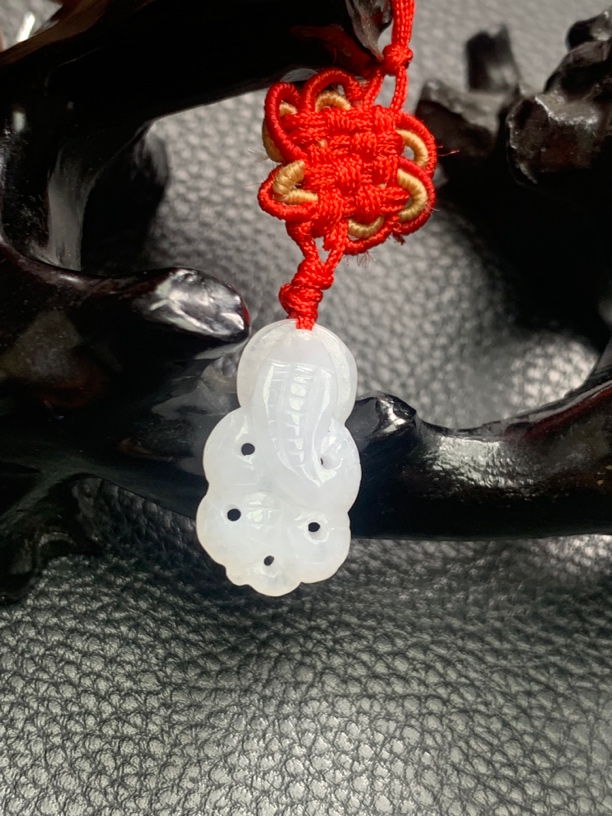 天然翡翠A货小蛇吊坠翡翠有棉正常没运费险