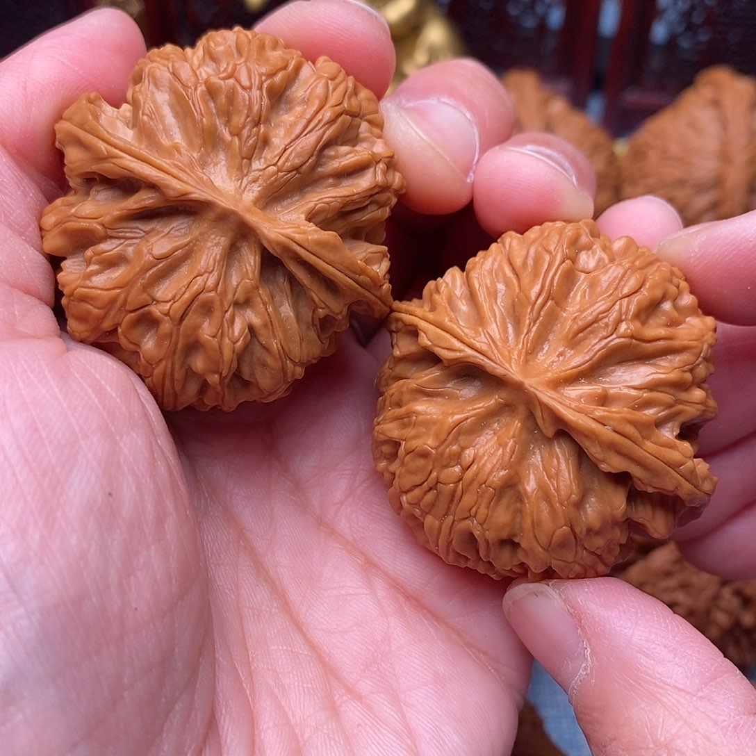 文玩核桃把件全品毕业肉球苹果41尺