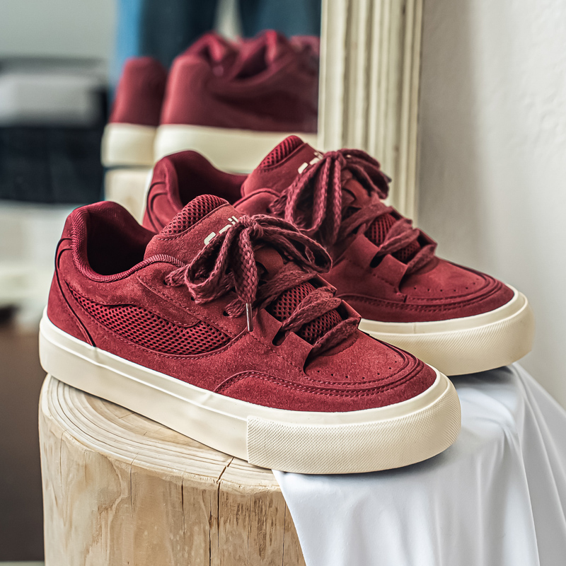 小众港风面包鞋2025秋新款复古板鞋透气学生运动板鞋痞帅绿色男鞋