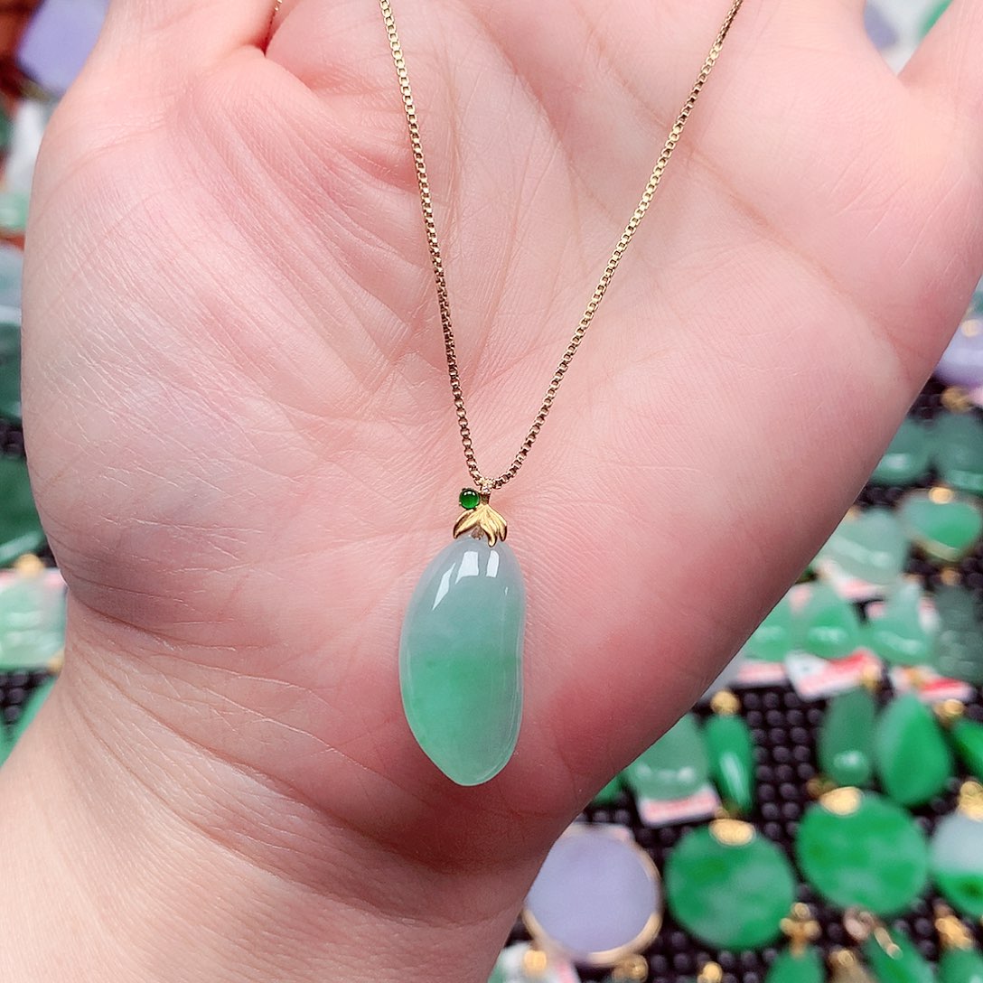 翡翠18K金镶嵌吊坠(不含链)