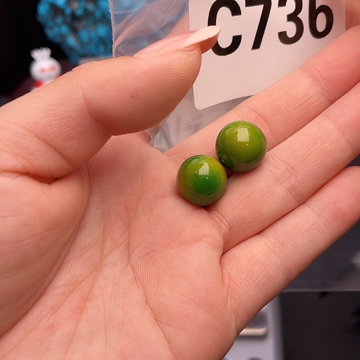 湖北十堰原矿绿小松