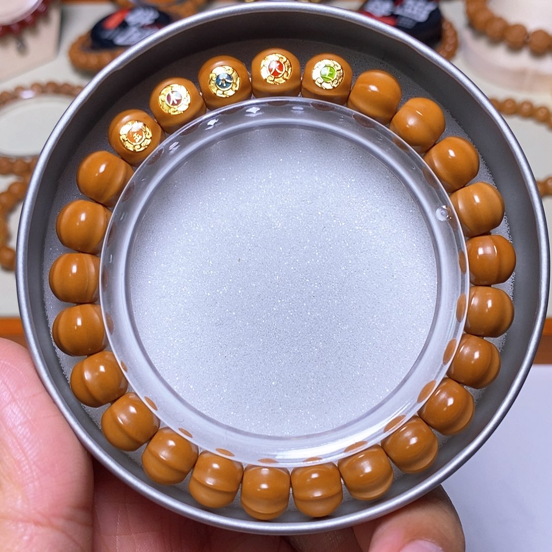 手串猴头核桃五行四花鲨鱼鳍尺寸10左右全品