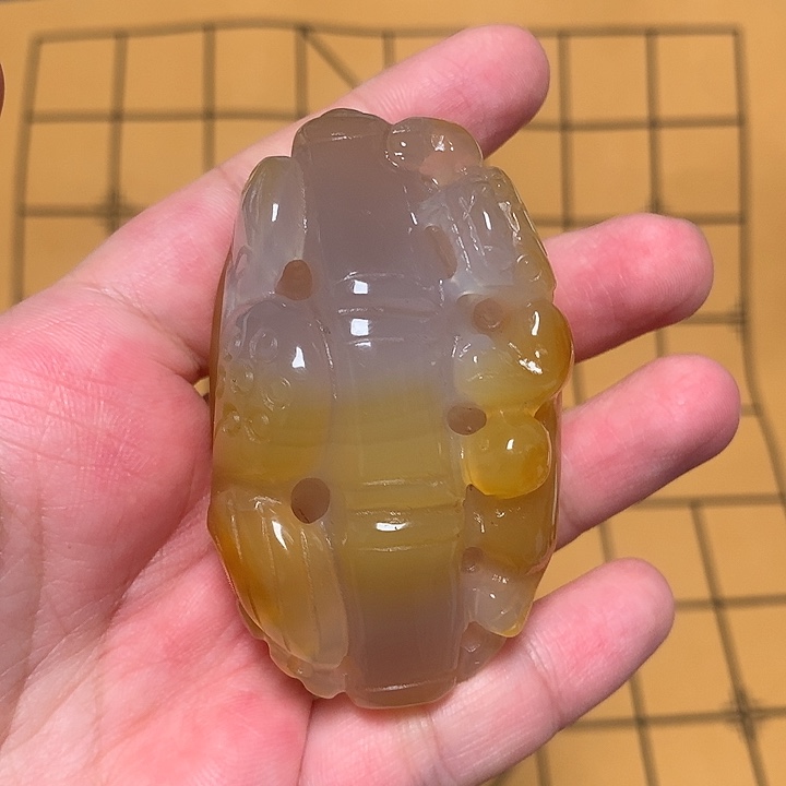 玛瑙/玉髓未镶嵌手把件天然玛瑙手把件貔貅