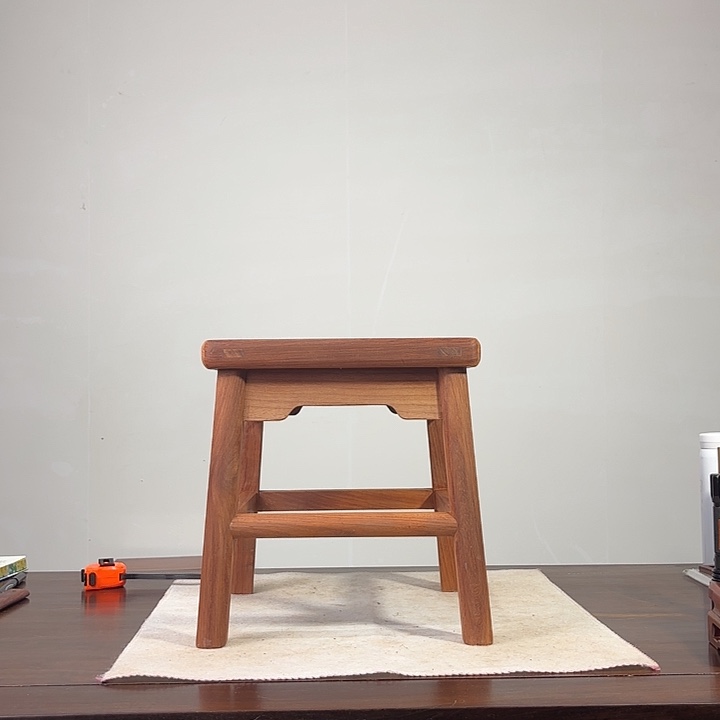 二***砸木红花梨君子凳微瑕