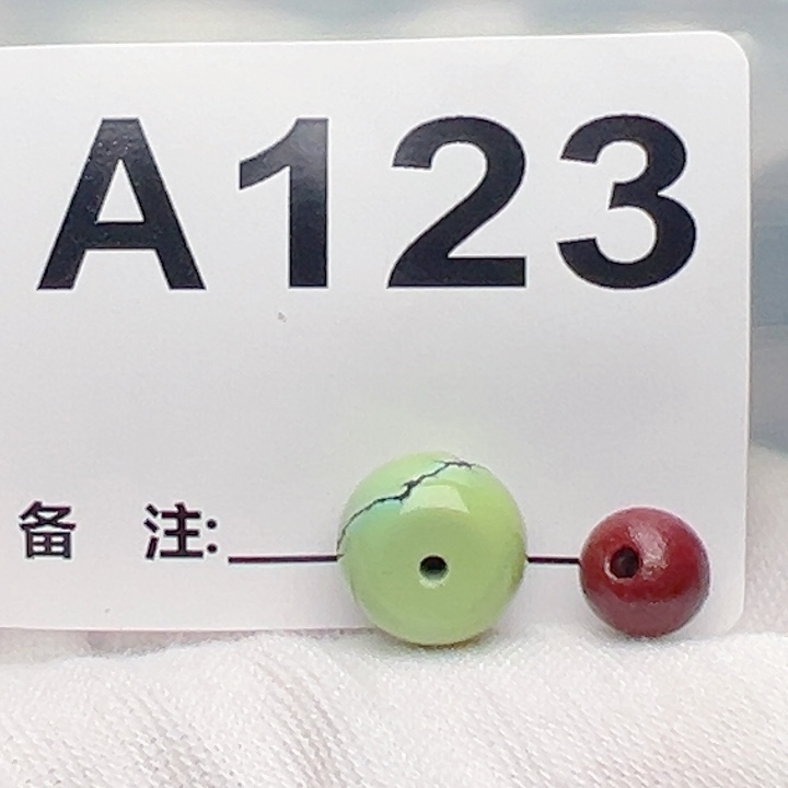 南红玛瑙未镶嵌珠宝奇石