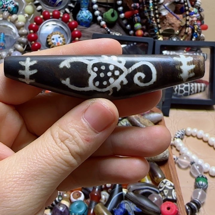 高瓷邦迪克牛角珠 卡78