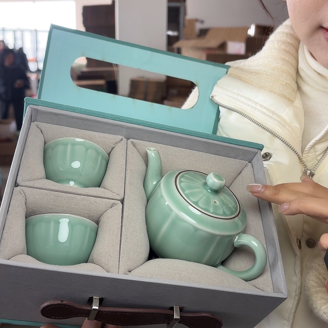 龙泉云间青瓷小米茶器