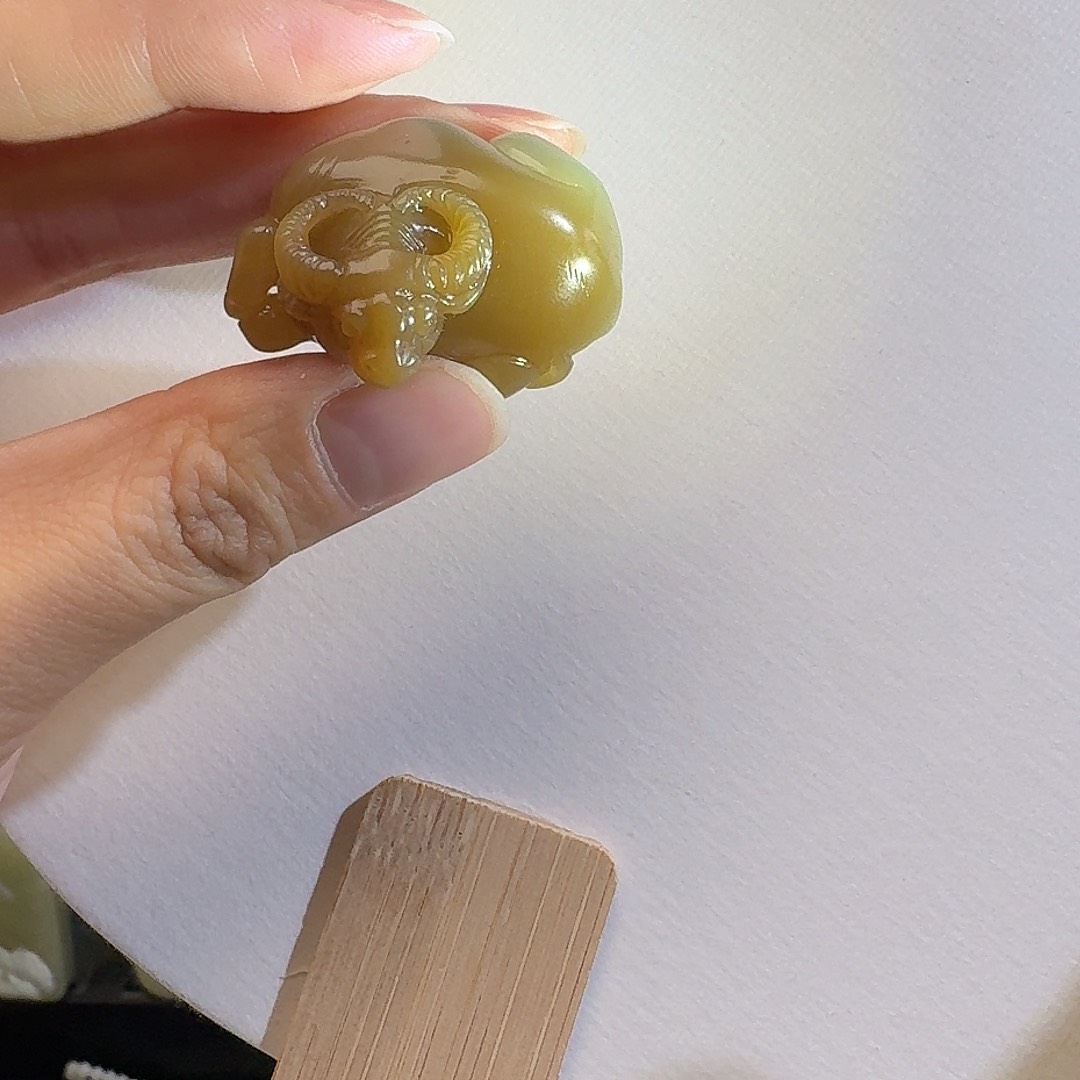 和田玉颈饰未镶嵌若羌糖黄口20g