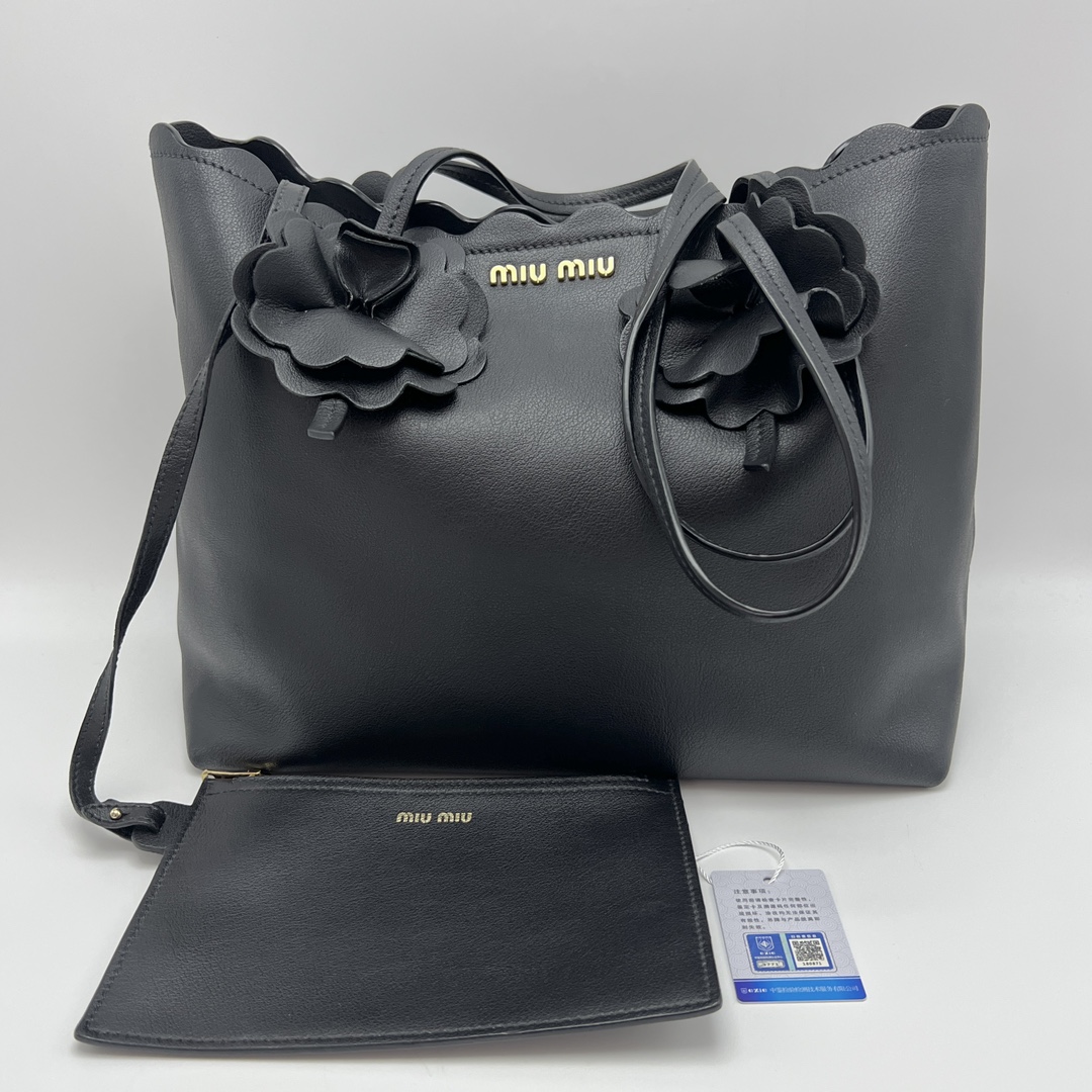 95新 MIU MIU/缪缪 黑色金标LOGO花边单肩腋下子母包23254