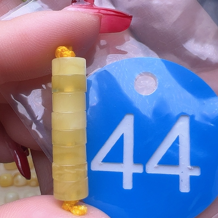 蜜蜡裸石未镶嵌6.2mm 精工隔片